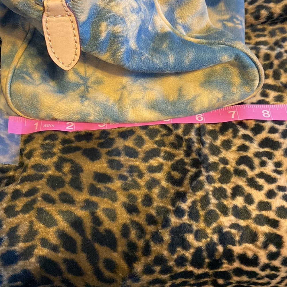 Michael Kors Handbag - Picture 7 of 14